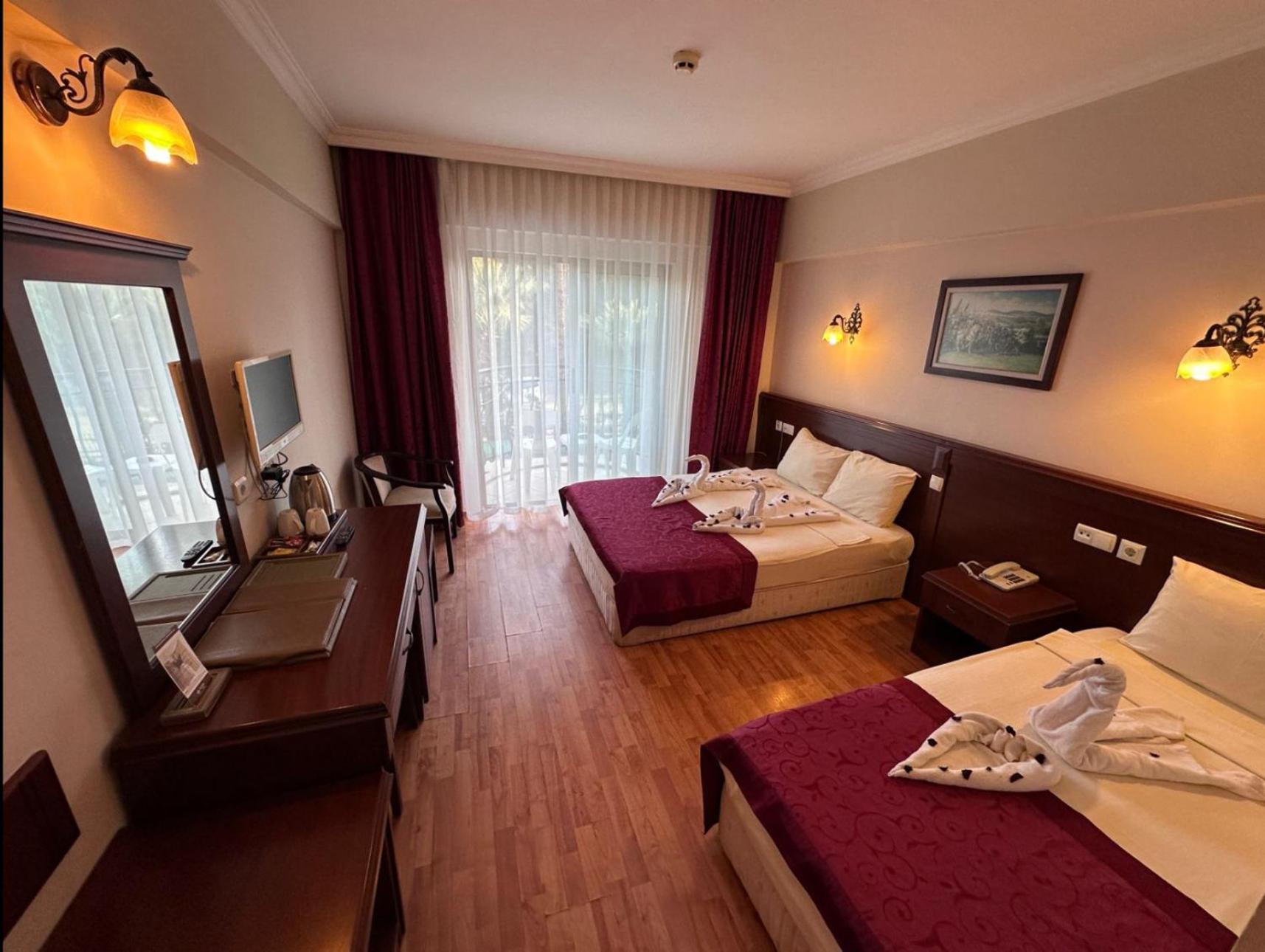 Stella Hotel&Spa All Inclusive เกเมร์ ภายนอก รูปภาพ