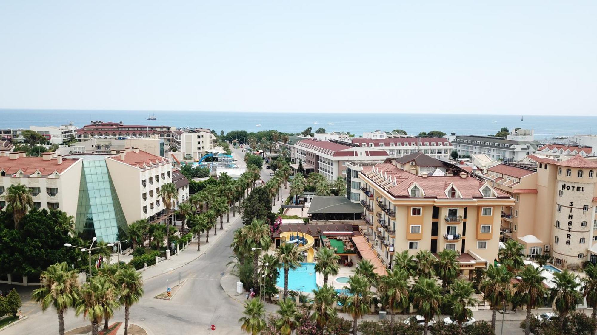Stella Hotel&Spa All Inclusive เกเมร์ ภายนอก รูปภาพ